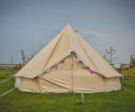 Skipbridge Farm Shepherds Huts Campground Green Hammerton Exteriér fotografie